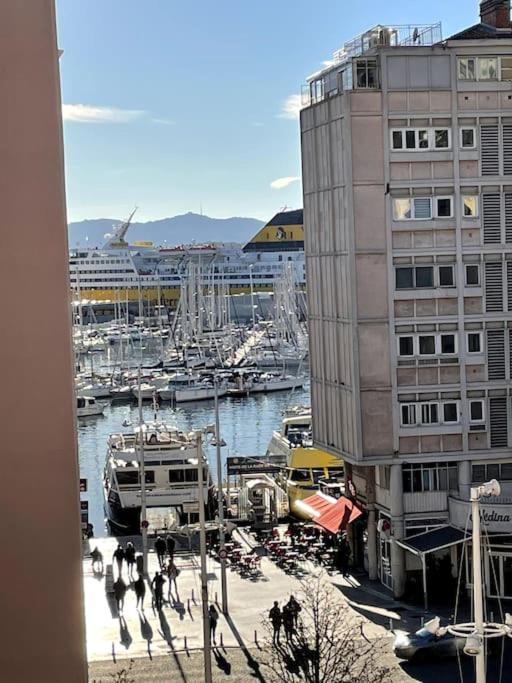 La Perle De Toulon Apartment Luaran gambar